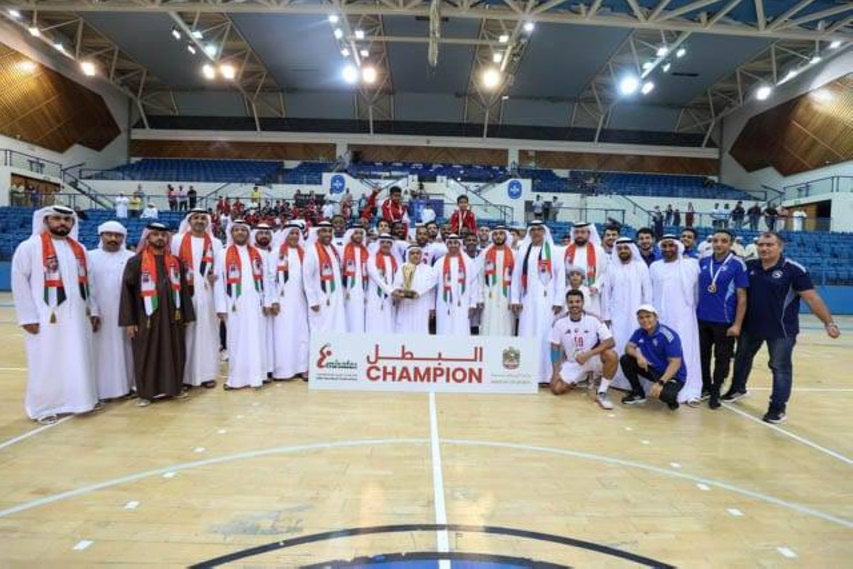 الشارقة يفوز على شباب الأهلي ويتوج بطلاً لكأس السوبر لكرة اليد