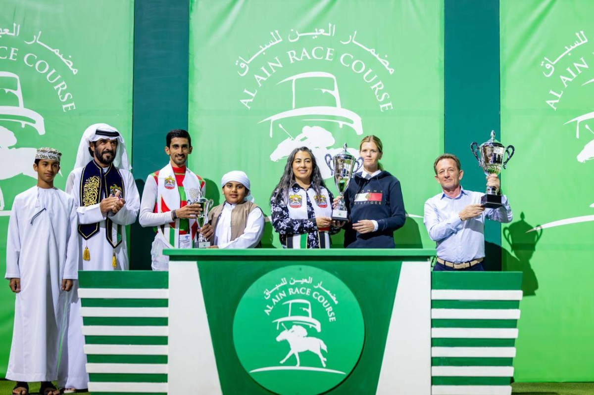 المهرة «صفية» تكتسح منافسيها في مضمار العين