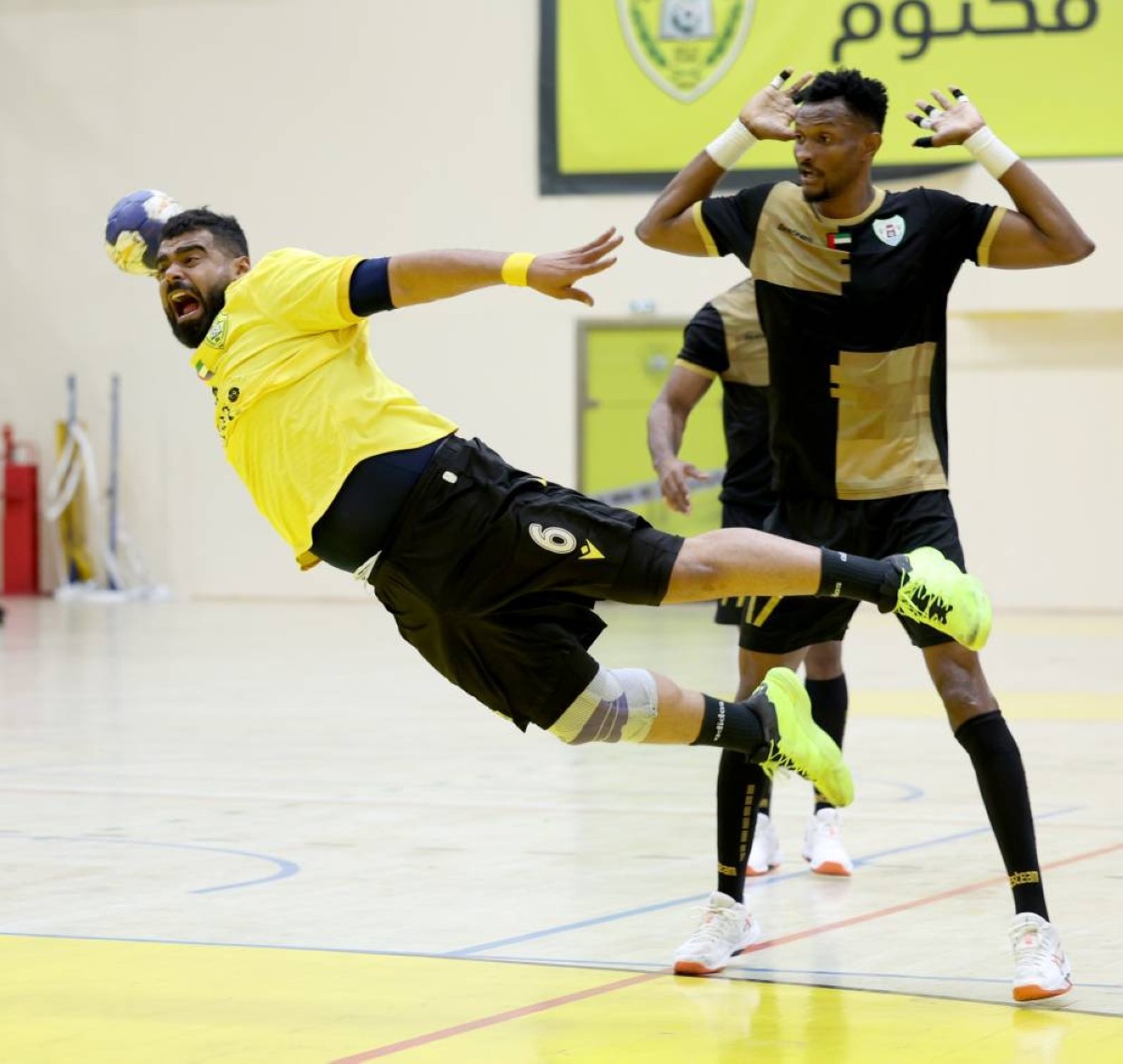 دبا الحصن يعمق جراح الوصل في افتتاح الدور الثاني لدوري اليد
