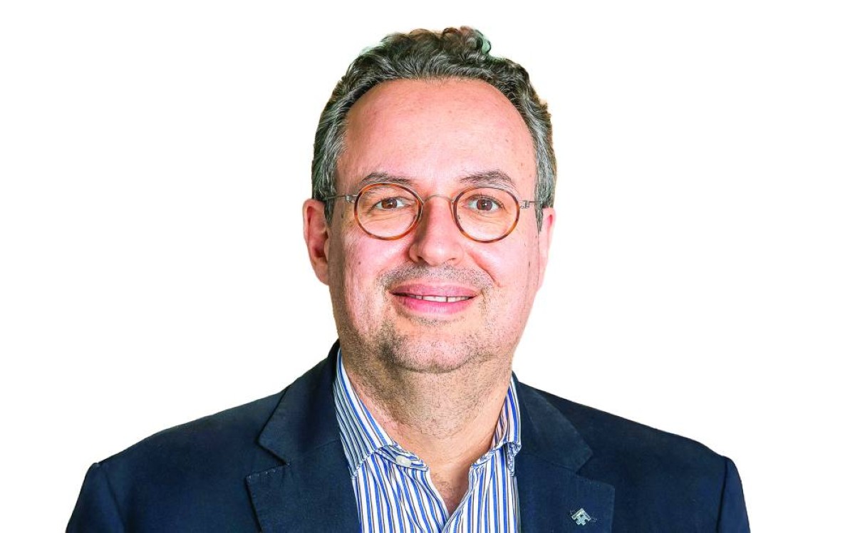 قطاع السيارات في دبي يدخل مرحلة تحول سريع