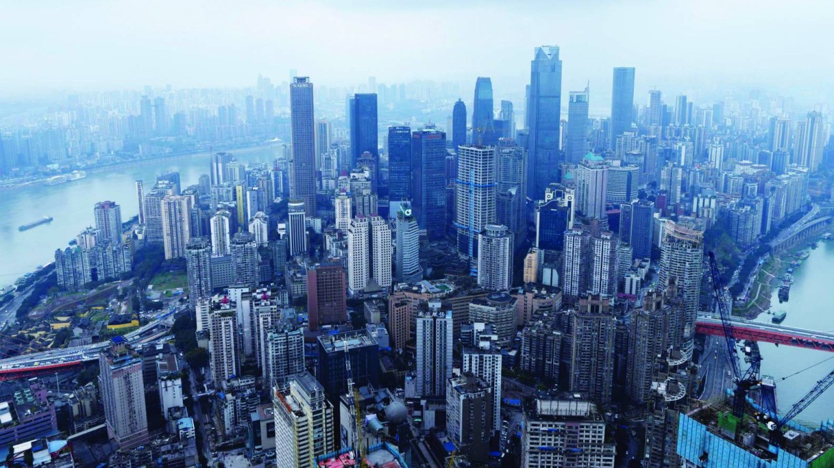 الصين تفحص الأبراج الشاهقة لرصد مخاطر السلامة عقب حريق هونغ كونغ