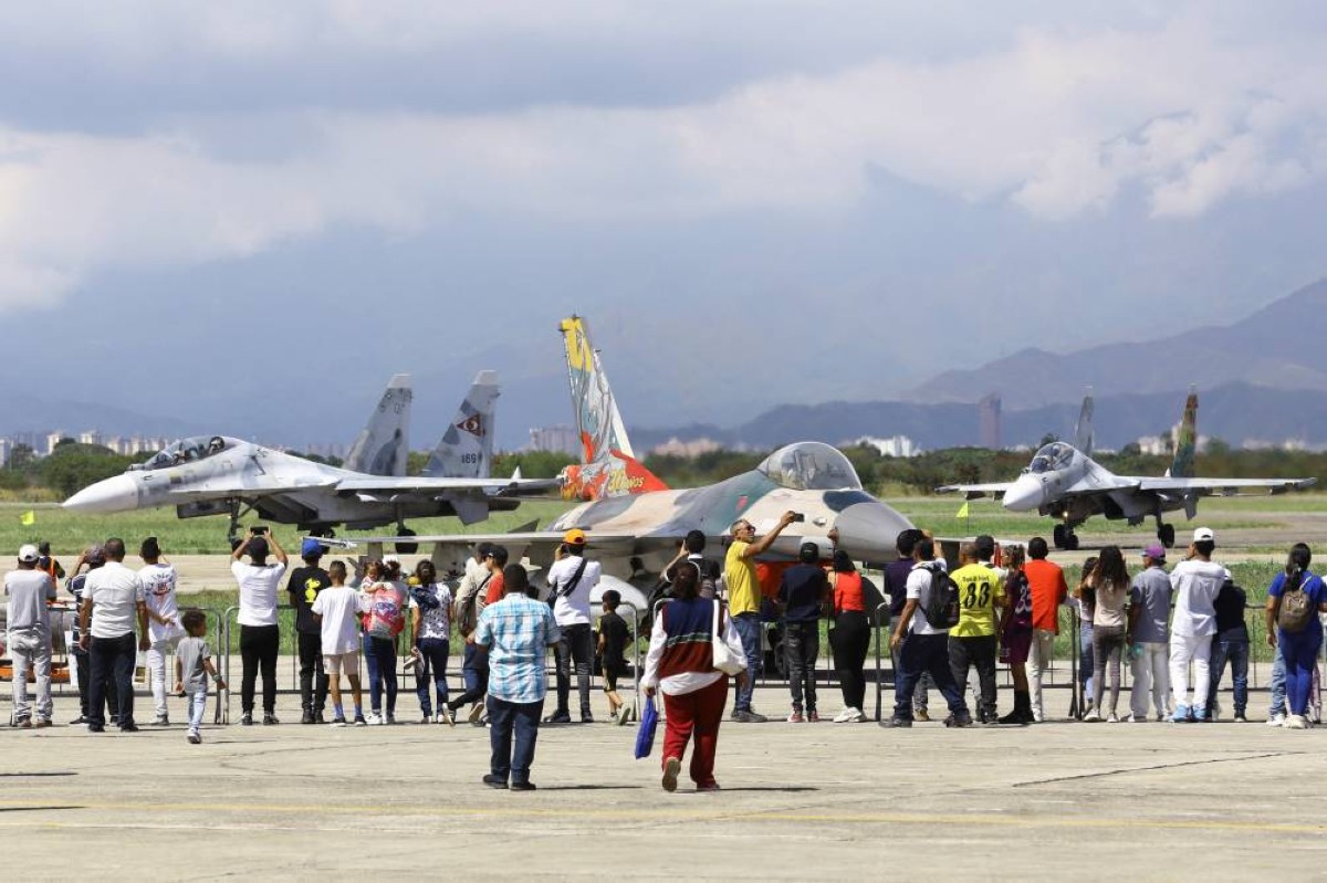 فنزويلا.. هل يشعل ترامب الحروب بعدما تفاخر بإنهائها؟