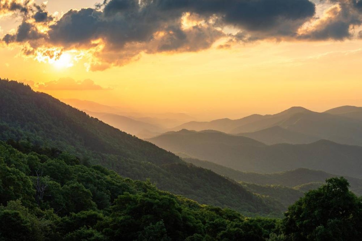 كتلة عملاقة تتحرك سراً.. حرارة غامضة تتنقل في أعماق الأرض