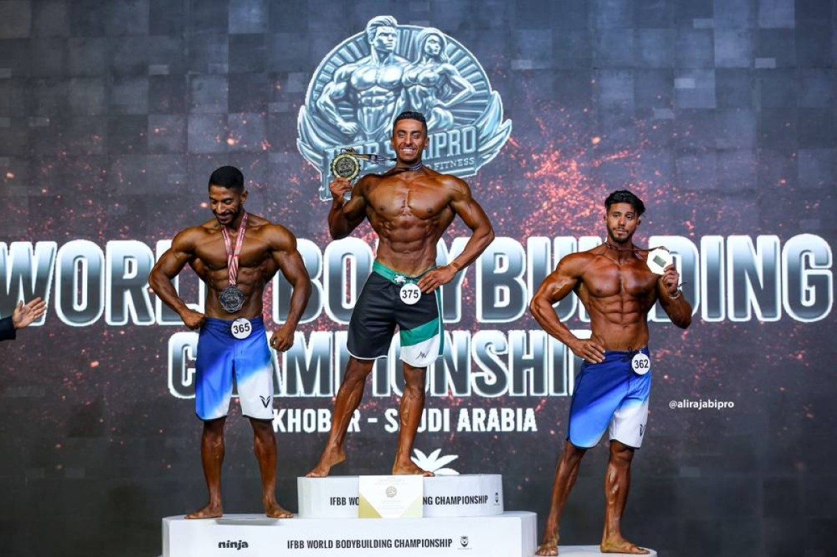 6 ميداليات لمنتخب الإمارات في بطولة العالم لبناء الأجسام بالسعودية