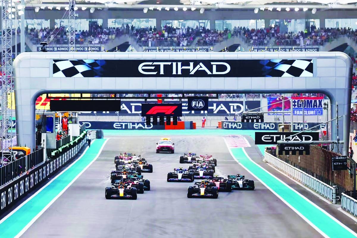  حلبة مرسى ياس تستضيف سباقات الجائزة الكبرى للفورمولا 1 الأكثر تطوراً في العالم  