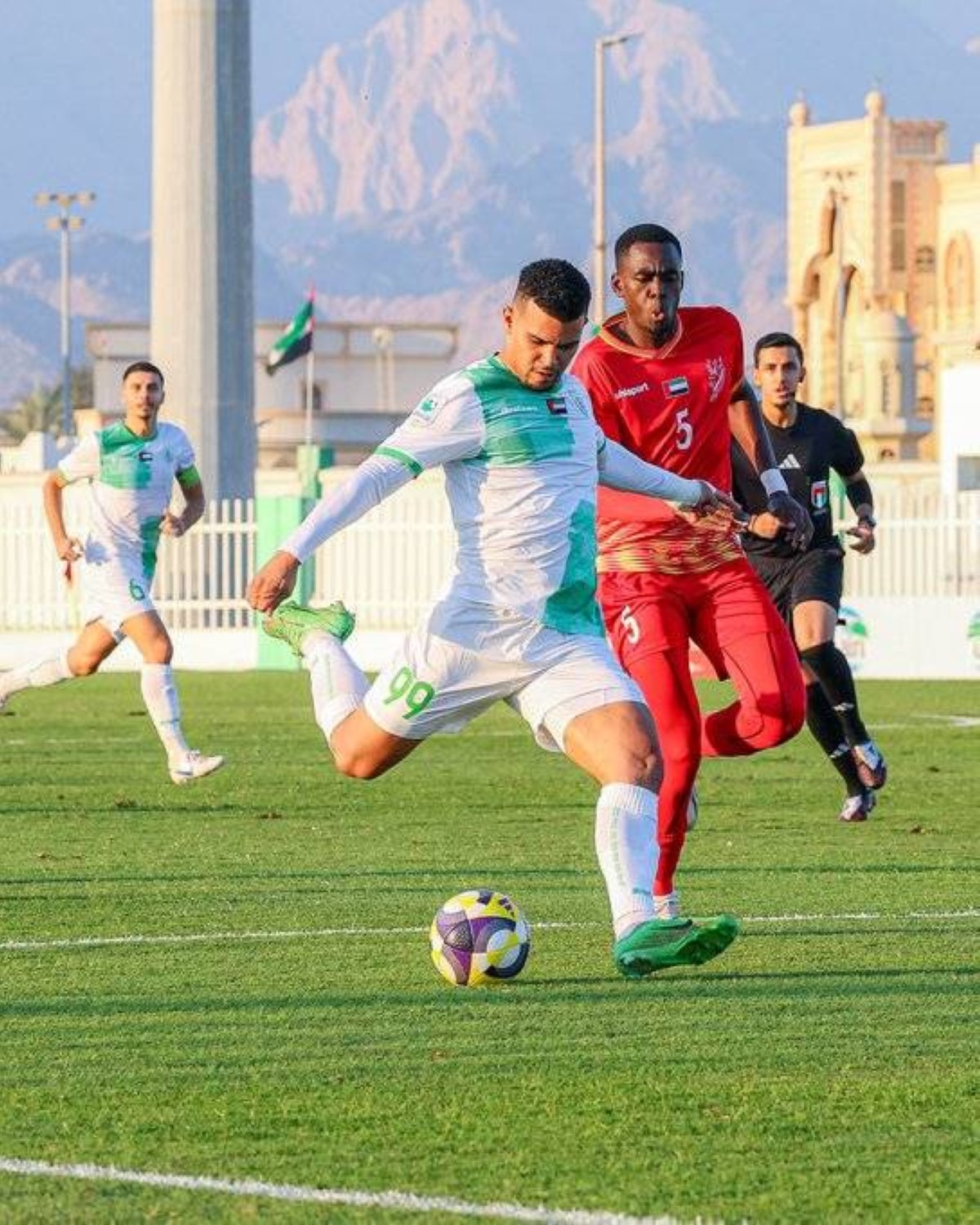 «الكراسي الموسيقية» تفرض نفسها على دوري «الهواة»