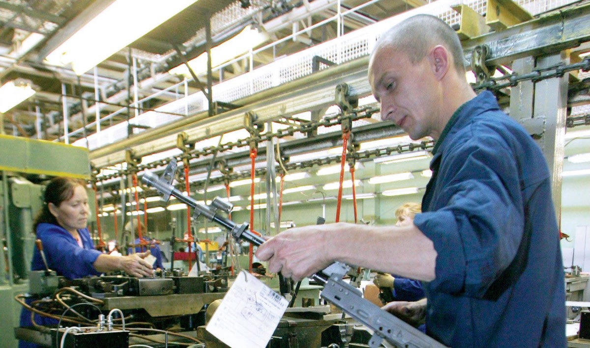 تدهور قطاع التصنيع في روسيا خلال نوفمبر