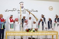 بحضور سلطان بن حمدان.. «مزدلفة» تحلق بالسيف الذهبي لجائزة زايد الكبرى للهجن 2025