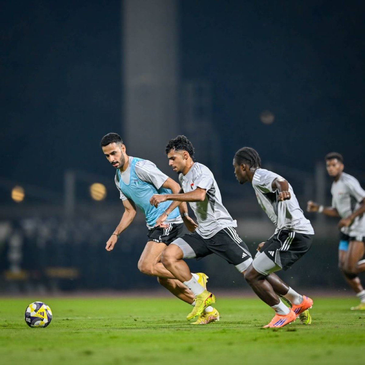 «الأبيض» يدشن مشواره في كأس العرب بمواجهة صعبة أمام الأردن