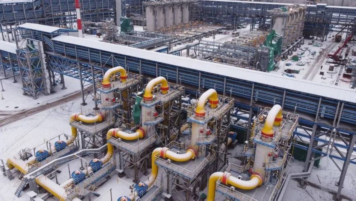 الاتحاد الأوروبي يتوصل إلى اتفاق لإنهاء واردات الغاز الروسي بحلول 2027