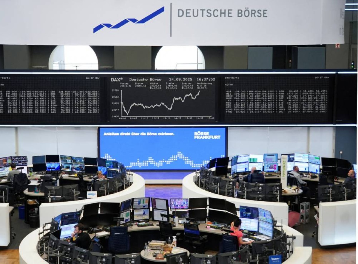 ارتفاع جماعي للمؤشرات الأوروبية بفضل أسهم الصناعات والبنوك