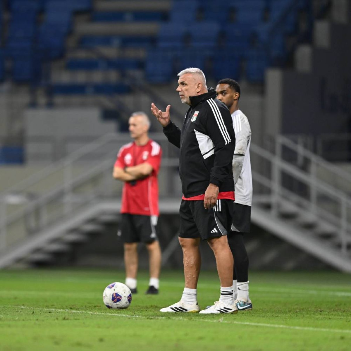 كوزمين: «الأبيض» قادر على التعويض أمام مصر