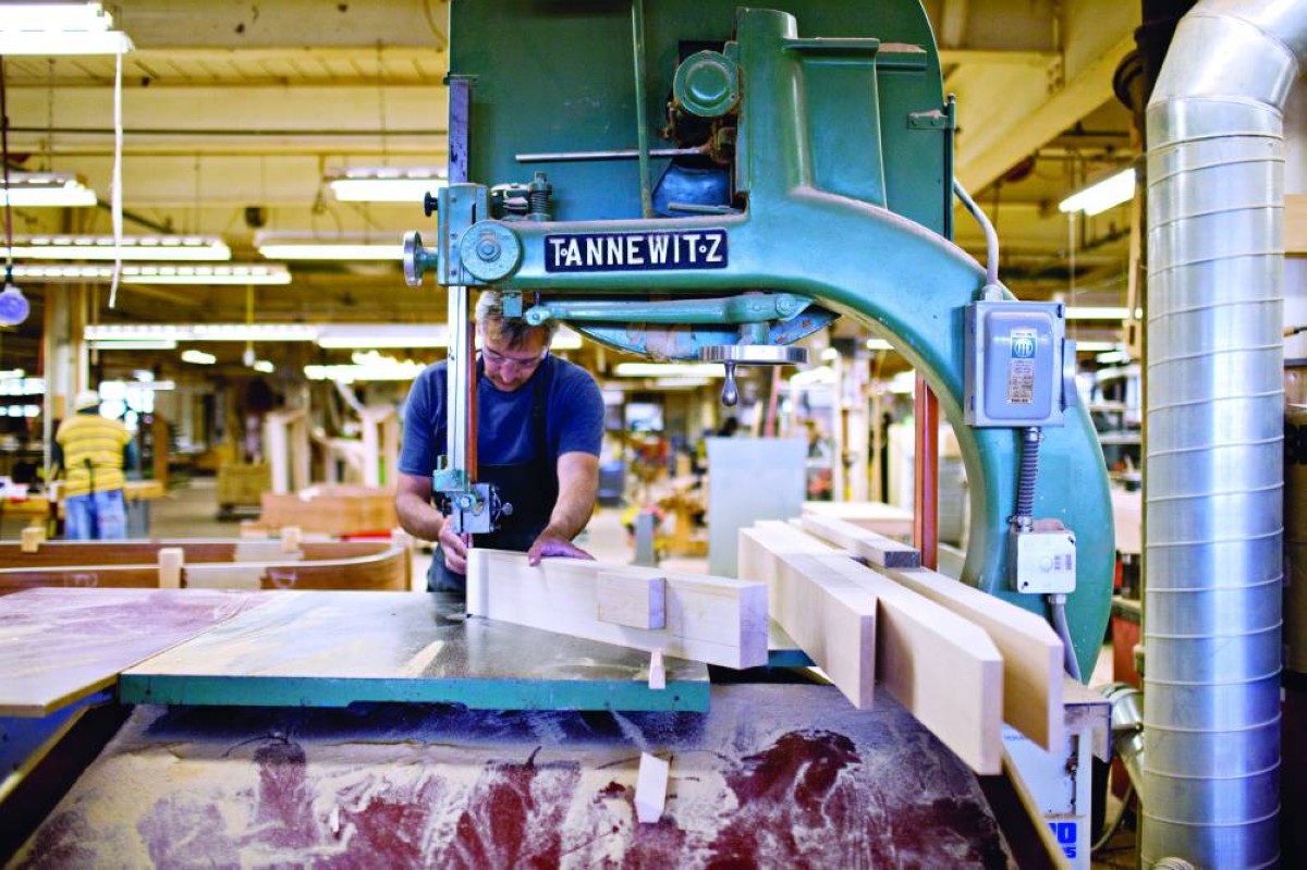 طلبات إعانة البطالة الأمريكية بأدنى مستوى في 3 سنوات