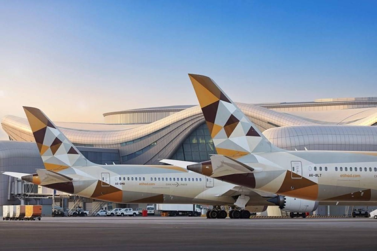 الاتحاد للطيران تستعد للتعامل مع مليوني مسافر خلال ديسمبر