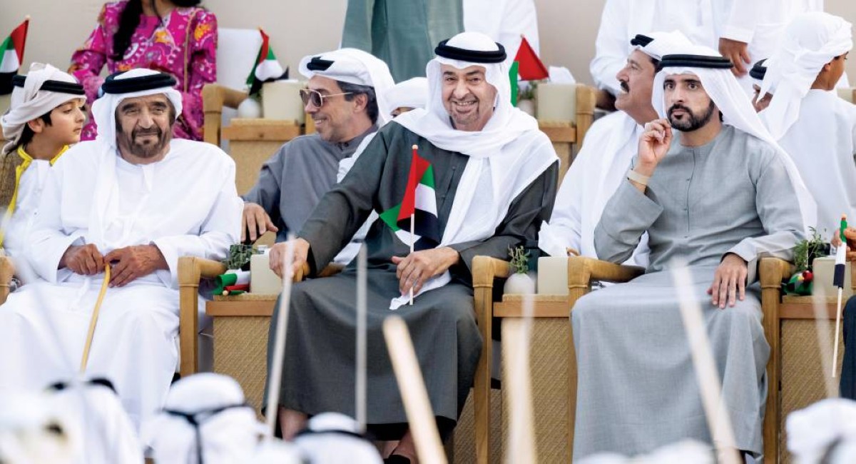 رئيس الدولة: الإمارات محصنة بأبنائها المجتمعين على حبها والوفاء لها والتسابق لخدمتها ورفع رايتها