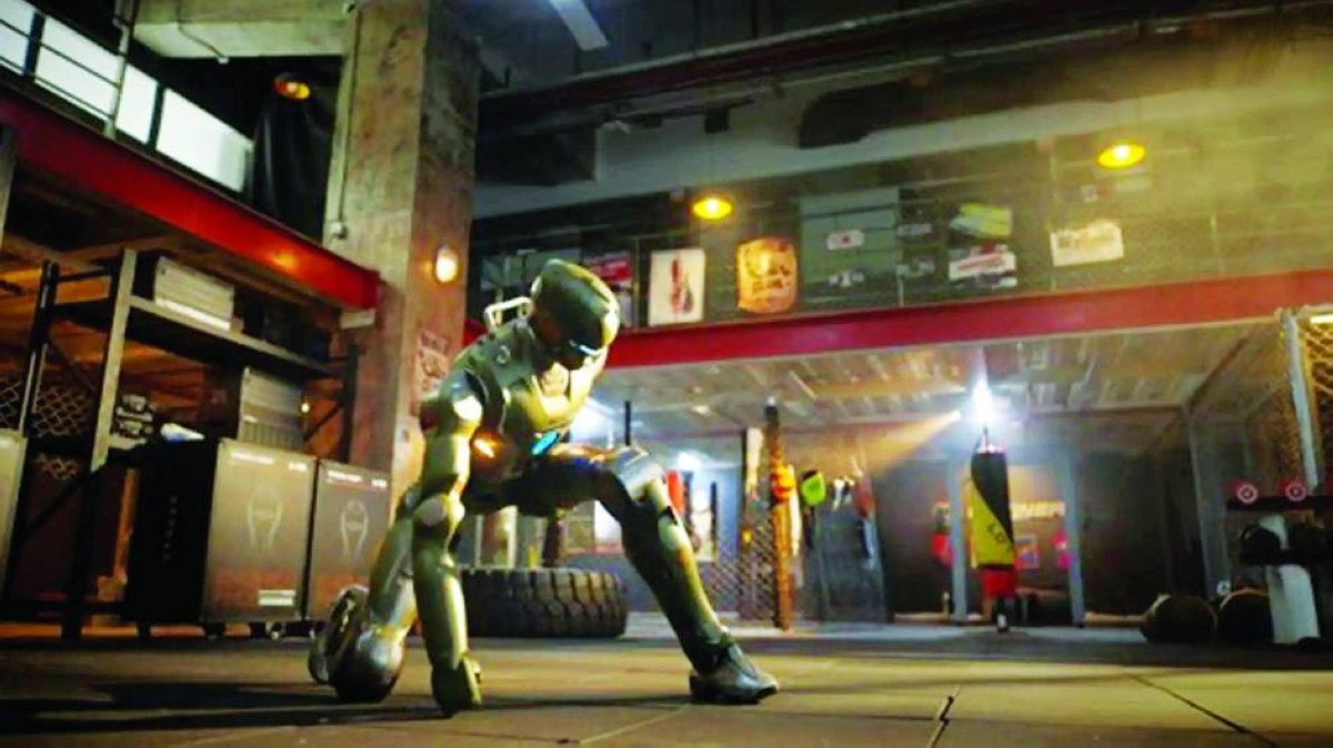 روبوت صيني بحركات دقيقة رهيبة