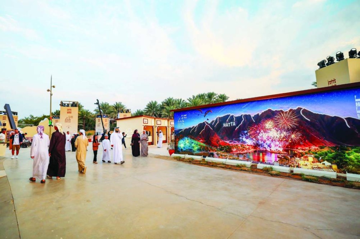 أجواء شتوية في حتا تجذب العائلات 