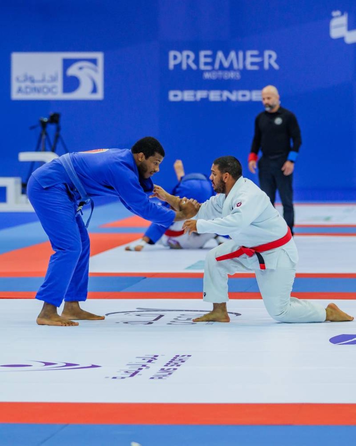 منافسات قوية في اليوم الأول من الجولة الختامية لكأس رئيس الدولة للجوجيتسو