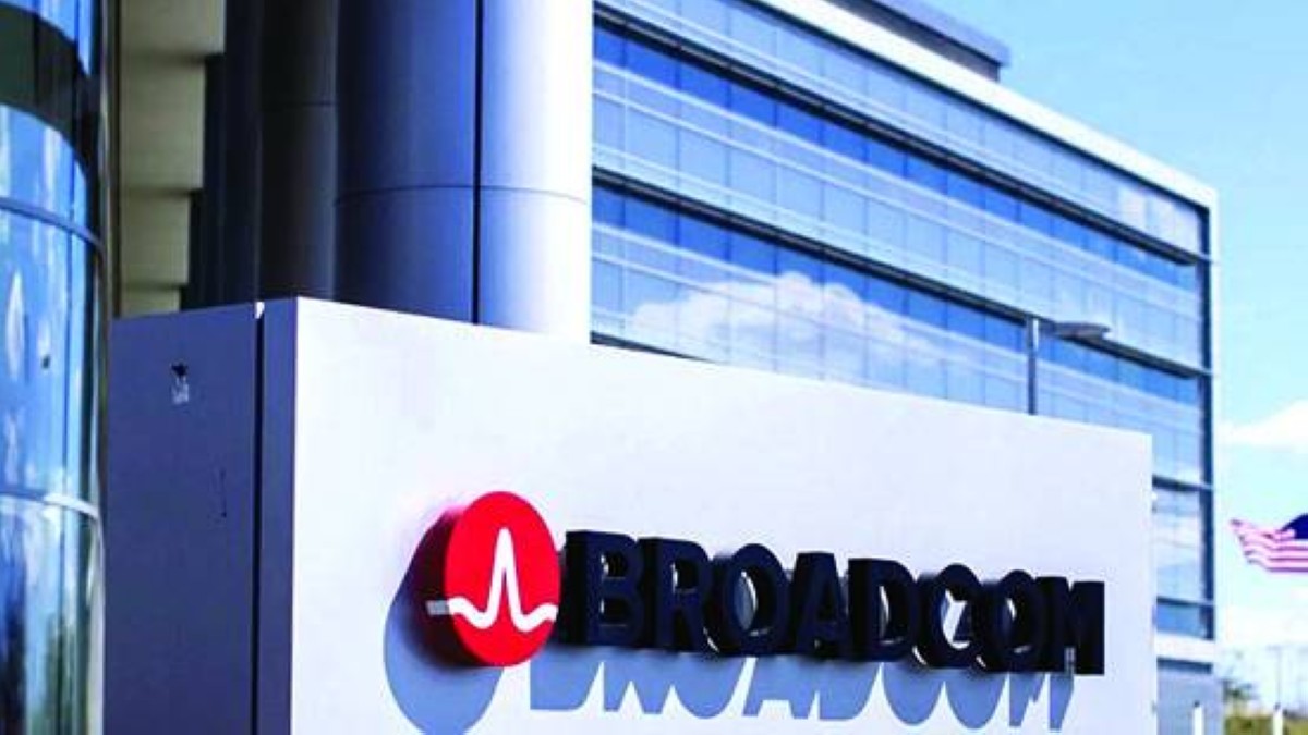 سهم «برودكوم» يرتفع بأكثر من 4% عقب تقرير عن تعاون مع «مايكروسوفت»