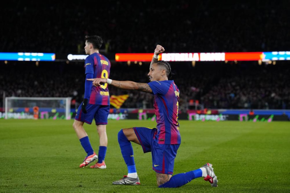 برشلونة يعزز صدارته للدوري الإسباني بثنائية رافينيا في مرمى أوساسونا