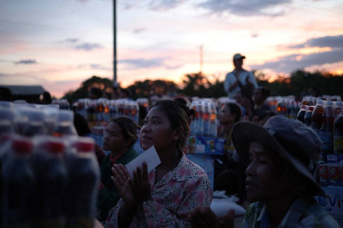 تايلاند تعلن حظر تجول مع انتشار القتال على الحدود مع كمبوديا