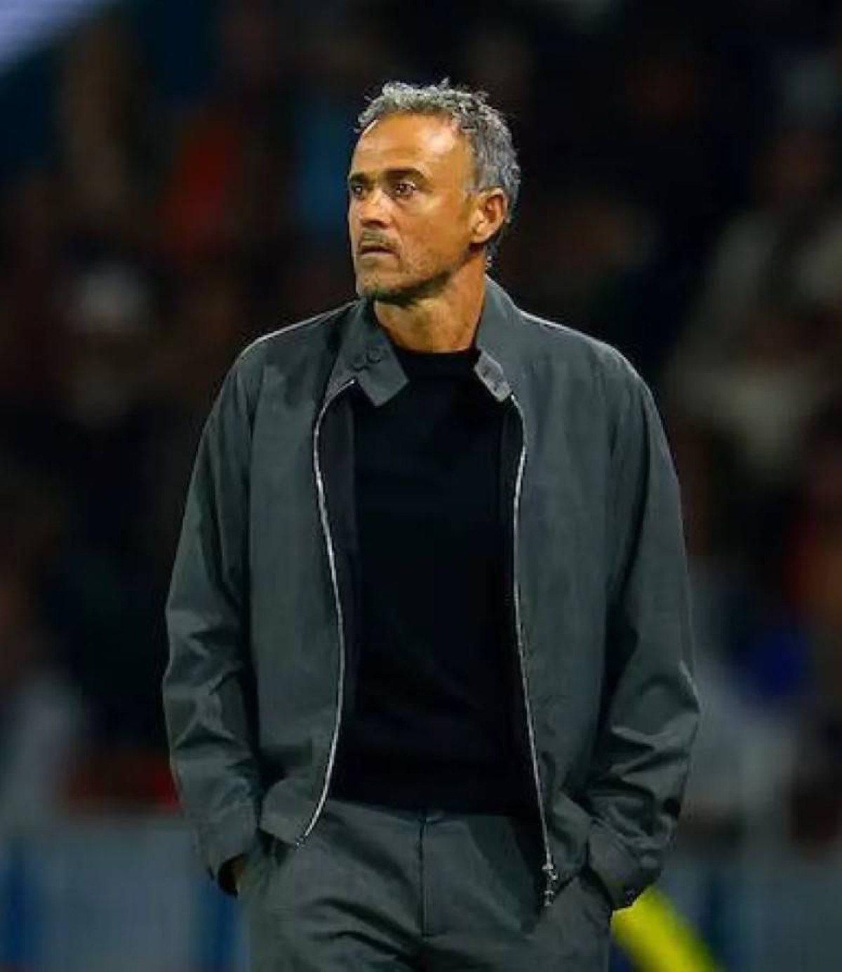 لويس إنريكي: لا نستطيع السيطرة على أداء الحكام