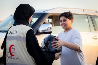 الهلال الأحمر توزع 6 آلاف خوذة في مهرجان ليوا