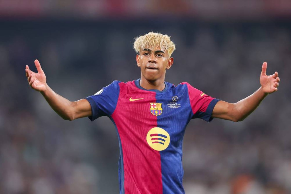 ليس كل ما يلمع ذهبًا.. لماذا أصبح تناول الطعام مهمة صعبة للامين يامال؟