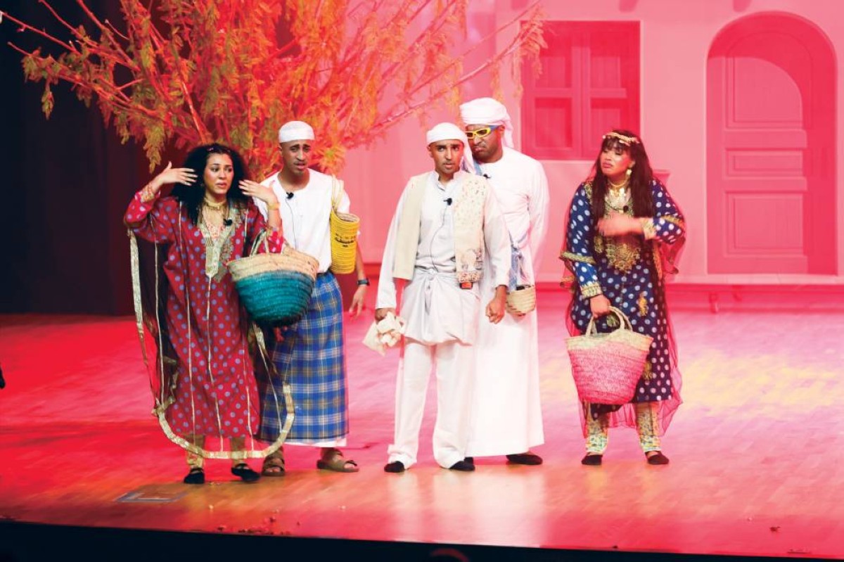 «سر الفريج الأزرق» على خشبة مهرجان الإمارات لمسرح الطفل