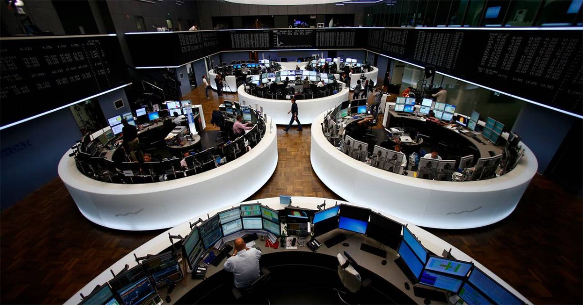 أسهم أوروبا تتراجع قبيل صدور بيانات الوظائف الأمريكية