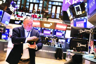 بيانات الوظائف تضغط على «وول ستريت».. وتراجع الأسهم الأوروبية