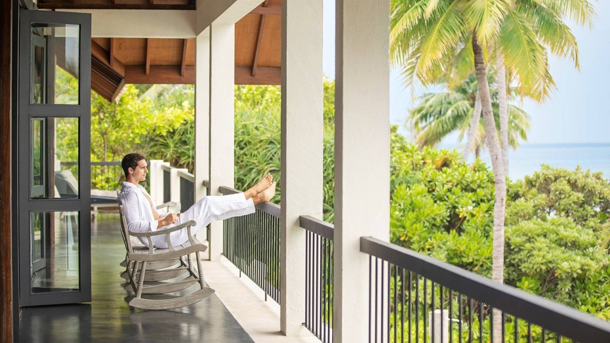 جزيرة فورسيزونز المالديف الخاصة في ڤواڤاه توفر تجارب سفر فردية متكاملة وسط أجواء المالديف الساحرة