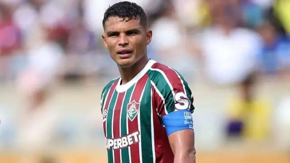 في سن الـ41.. 5 أندية أوروبية تتصارع على المخضرم تياغو سيلفا