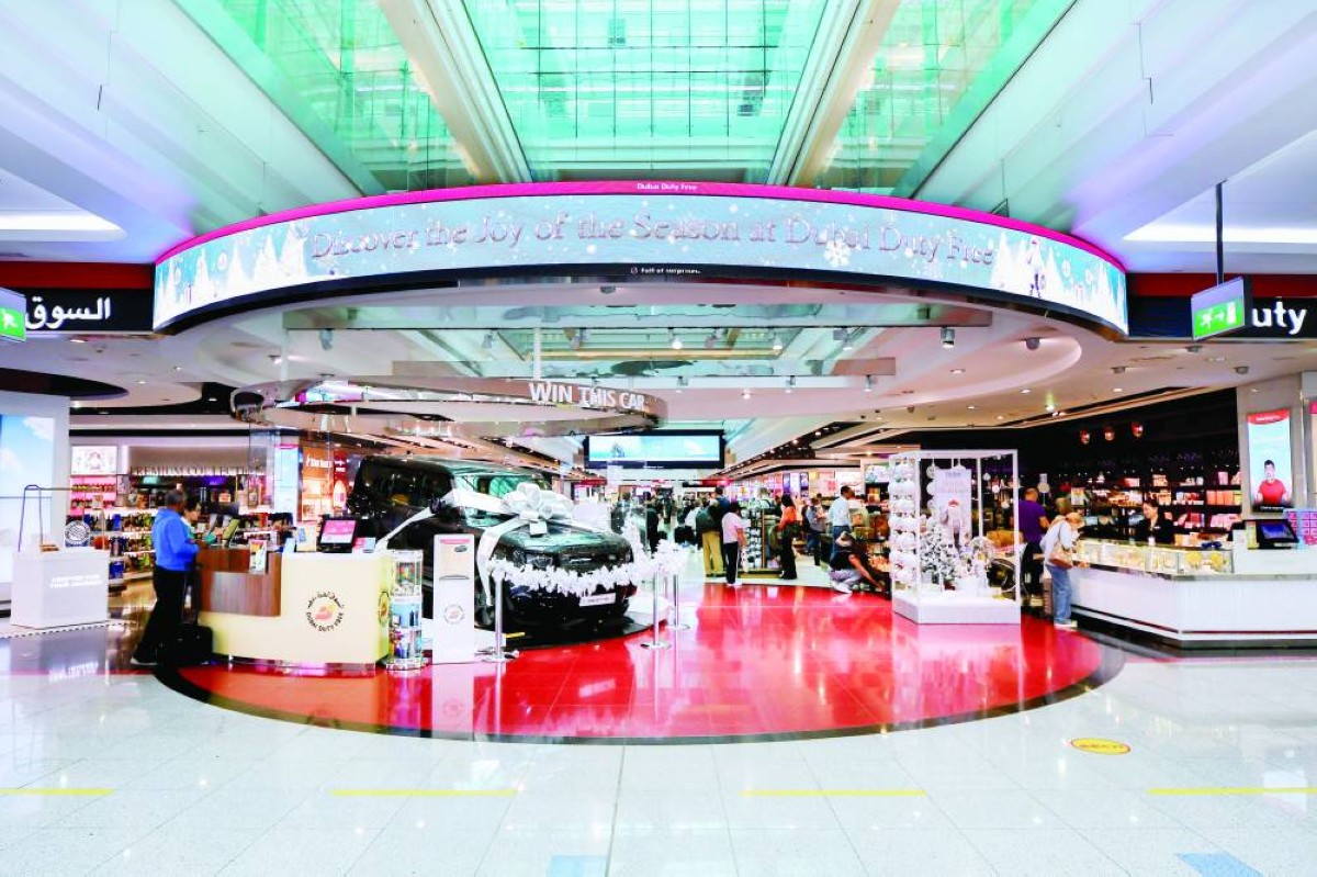 يستمر 24 ساعة.. سوق دبي الحرة تطلق عرض تخفيضات 25%