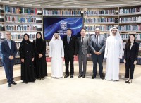 علي المري مع الوفد الزائر