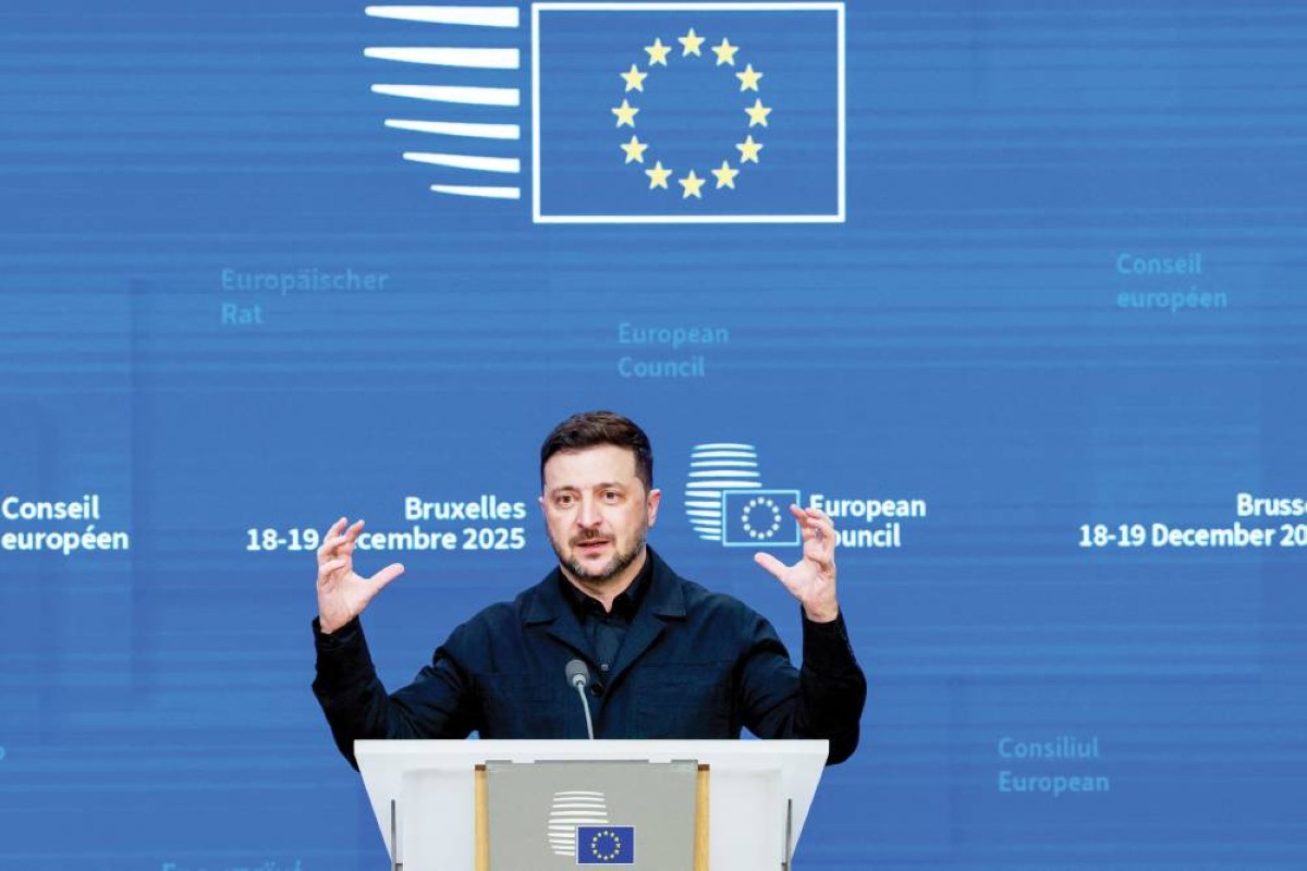 زيلينسكي خلال مؤتمر صحفي بقمة قادة الاتحاد الأوروبي في بروكسل |