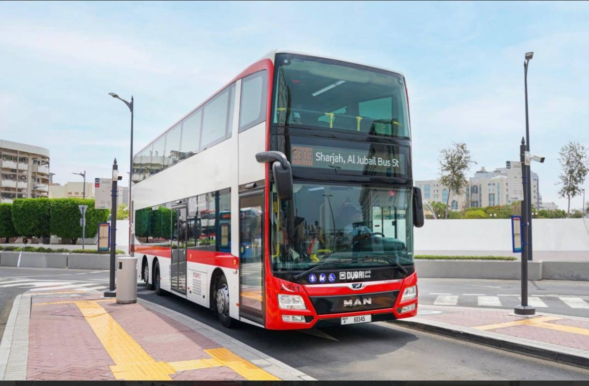 "طرق دبي" تعلن إيقاف الحافلات بين دبي وعجمان والشارقة مؤقتاً