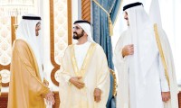 رئيس الدولة ونائباه والحكام يهنئون أمير قطر باليوم الوطني
