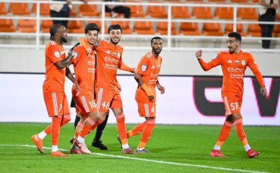 عجمان يسترد نغمة الانتصارات ويضاعف جراح دبا في الدوري