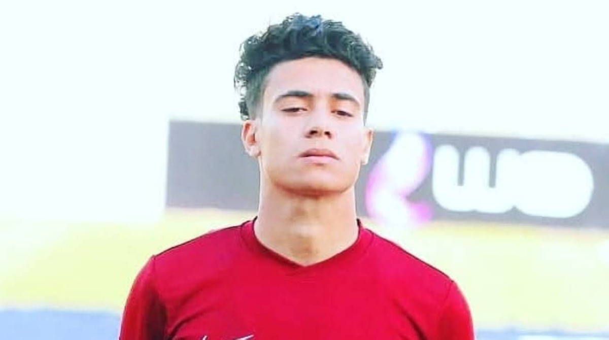 لاعب مصري يتعرض لأزمة صحية مفاجئة وينقل إلى المستشفى