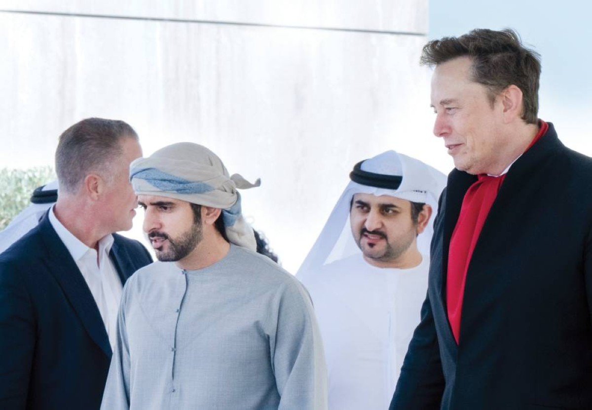  حمدان ومكتوم بن محمد خلال استقبال إيلون ماسك 
