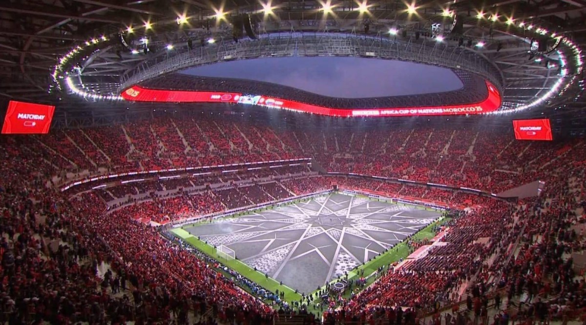 محكمة في ملاعب كأس أفريقيا.. مبادرة مغربية لمكافحة شغب الجماهير