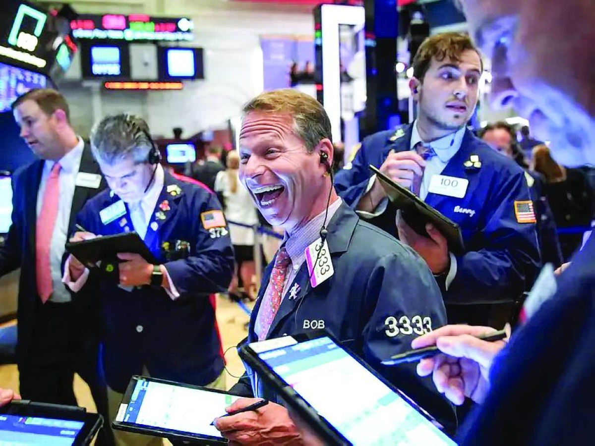 التكنولوجيا تقود مكاسب «وول ستريت» في الأشواط الأخيرة لـ«رالي 2025»