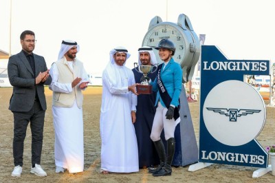 السويدية أنتونيا تتوج بلقب بطولة كلباء الدولية لقفز الحواجز