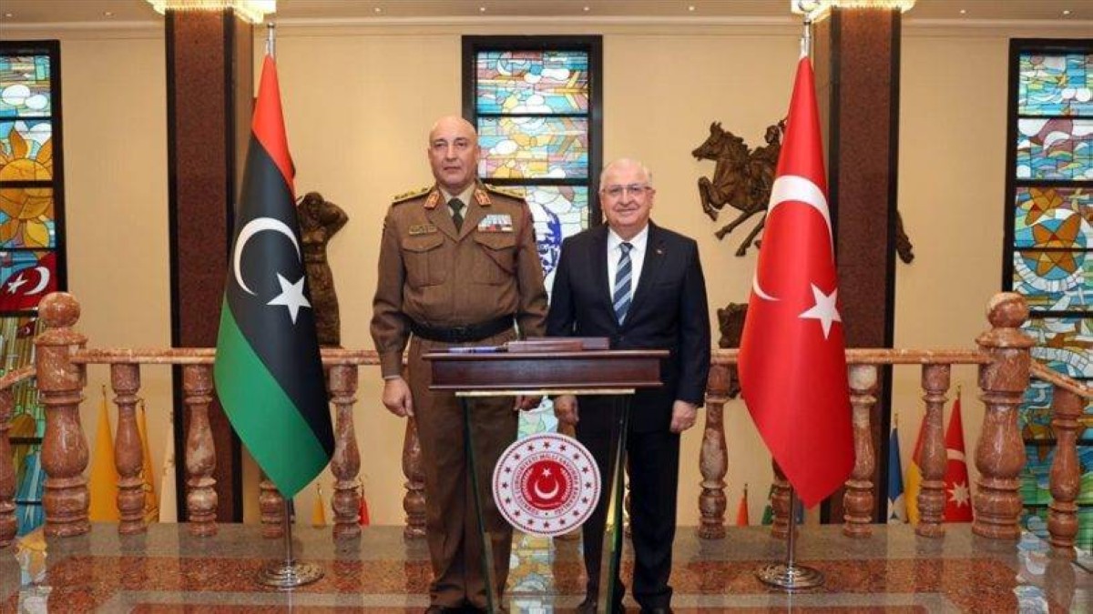 تحطم طائرة تُقل رئيس أركان الجيش الليبي فوق أنقرة