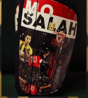 قصة كفاح محمد صلاح على واقي الساقين