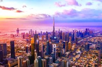 «بلومبرج»: دبي الوجهة المفضلة للنخب الاقتصادية