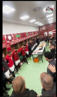 كواليس ما قبل اللقاء..  «الفراعنة» واجهوا  زيمبابوي  على طريقتهم الخاصة «فيديو»