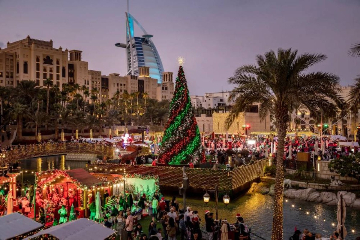 دبي وأبوظبي الأكثر طلباً للبريطانيين لقضاء عطلة أعياد الميلاد