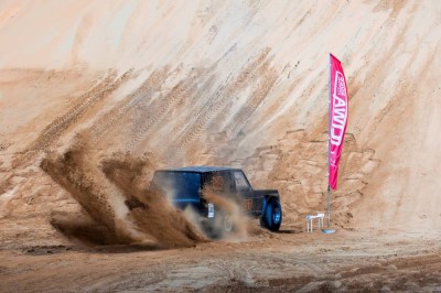 ليوا تودع مهرجان ليوا الدولي 2026 بختام مميز.. وصعود التل يشعل المشهد حتى آخر لحظة